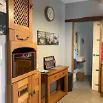 Stunning Rural Gem With Pool In Southwest France Сasa de vacaciones Brie-sous-Barbezieux