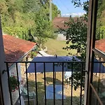 Stunning Rural Gem With Pool In Southwest France Сasa de vacaciones