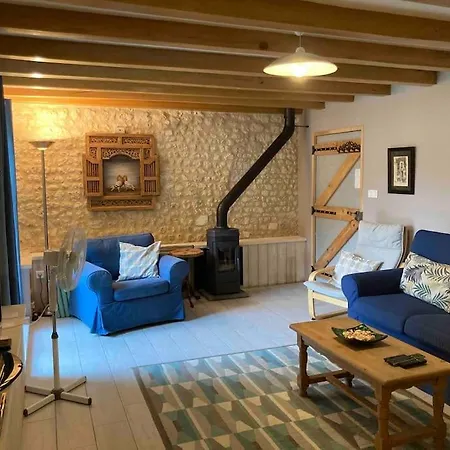 Nyaraló Stunning Rural Gem With Pool In Southwest France *